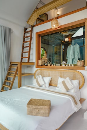 Individually decorated, desk, free WiFi, bed sheets - Akha PhamiO (Mae Sai)