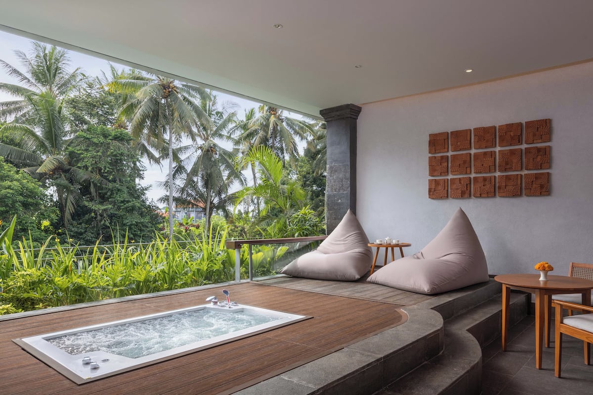 Kamer (Premium Suite Room with Private Jacuz) | Balkon