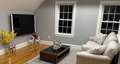 Charming 2-bedroom apartment in brilliant Manchester with AC, WiFi