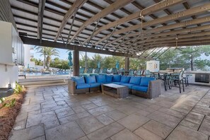 Outdoor dining - 30A • Golf Cart • Arcade • Resort-Style Pool (Santa Rosa Beach)