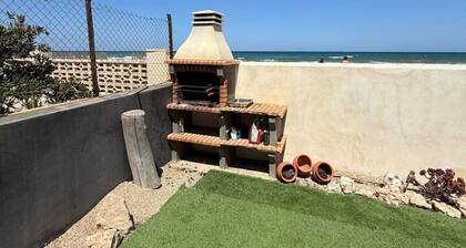 Enjoy your vacation by the sea