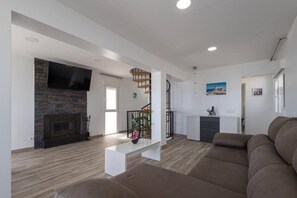 Smart-TV, Kamin