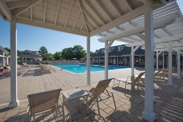 Una piscina cubierta