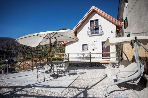 Grandma Olga's Little House: your Chalet for relaxation and privacy.