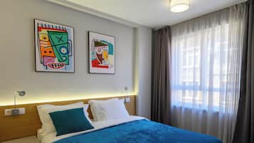 Classic-dobbeltværelse - byudsigt | Pengeskab på værelset, skrivebord, strygejern/strygebræt, gratis Wi-Fi