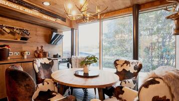 Classic Studio | Living area