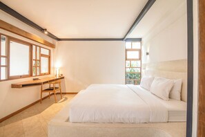 2 室のベッドルーム、アイロン / アイロン台、WiFi (無料)、ベッドシーツ