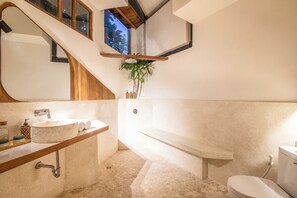 Hair dryer, towels - Modern 2-BR Art Deco Villa, 800m from the Beach (Kecamatan Mengwi)