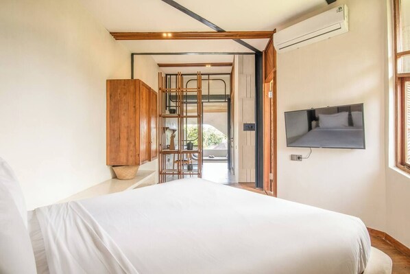 1 habitación, tabla de planchar con plancha, wifi gratis y ropa de cama 