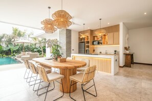 Dining - Brand New 4br Villa 400 to Finns Canggu (Canggu)