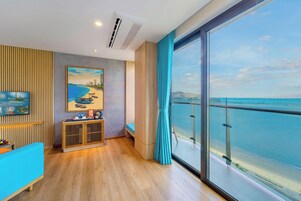 特色套房, 海洋景观 | 迷你吧、办公桌、免费 WiFi、床单