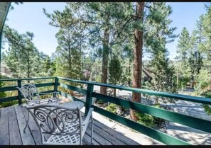 Signature Cabin, 3 Bedrooms, Kitchen, Mountain View | Balcony view