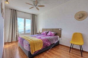 3 bedrooms, free WiFi, bed sheets