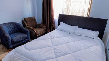 3 bedrooms, WiFi, bed sheets