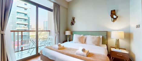 Deluxe-Apartment, Balkon, Stadtblick | 1 Schlafzimmer, Bügeleisen/Bügelbrett, kostenloses WLAN