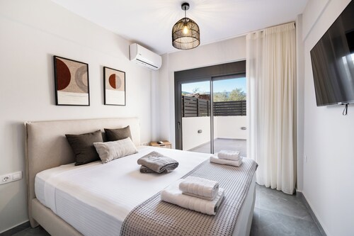 Aqua Bliss Beachfront Episkopos Lefkada