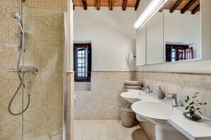 House | 4 bedrooms - Villa Emilie in Pietrasanta (Pietrasanta)