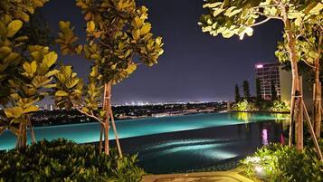Piscine extérieure