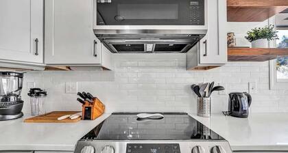 Peaceful 3BR Escape With National Forest Access