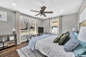 3 chambres, fer et planche à repasser, Wi-Fi gratuit, draps fournis