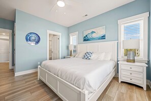 10 bedrooms, iron/ironing board, free WiFi, bed sheets