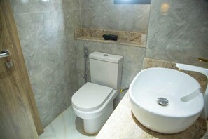 Bathroom - Hillview Apartments (Abuja)