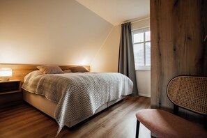 5 間睡房、Wi-Fi、床單