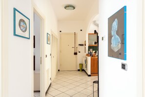 Comfort-lejlighed - byudsigt | 3 soveværelser, gratis Wi-Fi, sengetøj