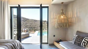 Chambre Exclusive, 1 chambre, piscine privée, vue mer | Minibar, coffres-forts dans les chambres, rideaux occultants
