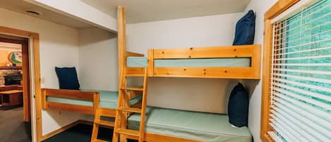 4 Schlafzimmer