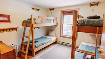1 bedroom, internet, bed sheets