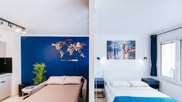 1 slaapkamer, een strijkplank/strijkijzer, wifi, beddengoed