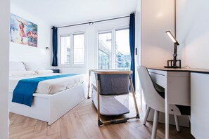 1 habitación, tabla de planchar con plancha, wifi y ropa de cama 