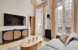 Fernseher, Arbeitsbereiche