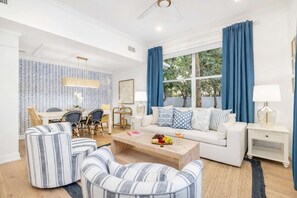 Smart TV, books, offices