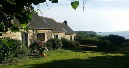 Gîte des Hortensias - Old farmhouse - Sea view