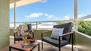 Property grounds - Villa Biser – comfortable villa close to local beaches (Vincentia)