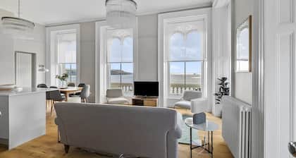 Elliott Terrace by Pureserviced.