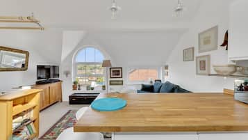 House (1 Bedroom) | Interior