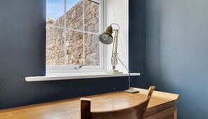 House (1 Bedroom) | Interior - Bantham Mews by Pureserviced 1 Bedroom Luxury Mews (Plymouth)