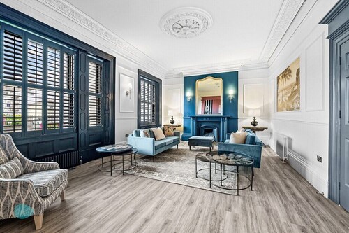 Windsor Villas by Pureserviced