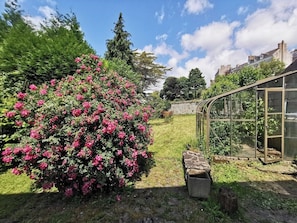 Property grounds - House 8 people garden city center 15 min from beac (Lannion)