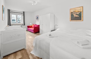 4 chambres, bureau, fer et planche à repasser, Wi-Fi gratuit