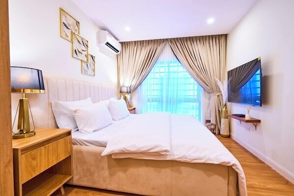 Appartement Luxe, balcon, vue ville