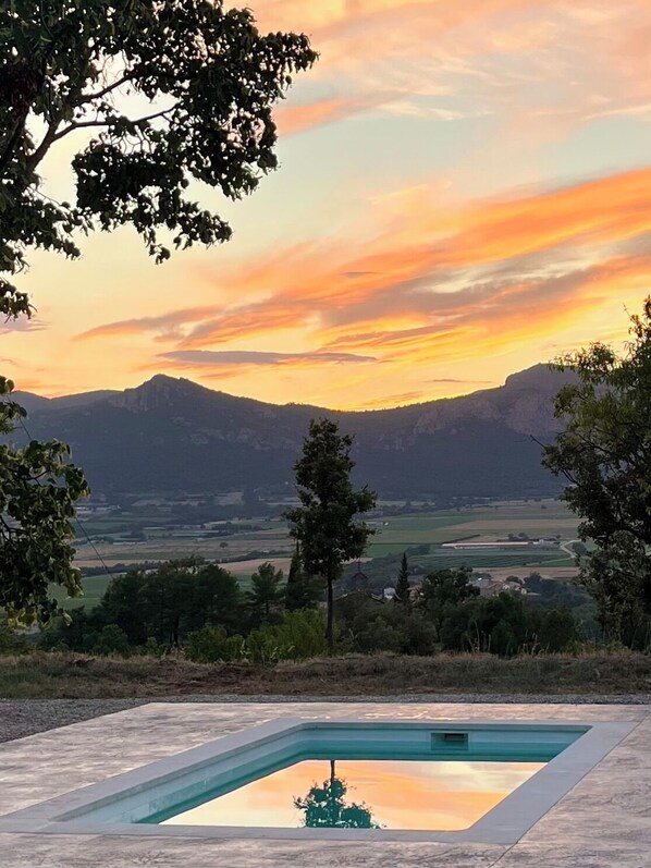 Udendørs pool