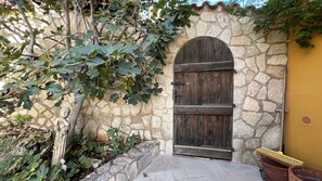 Exterior detail - T-0624, Villa Gata, fantastic Villa with private pool and garden (Bolerias)