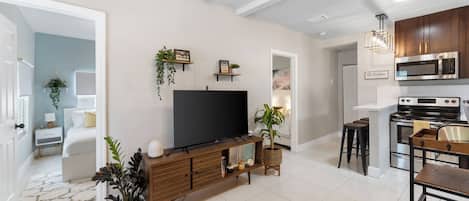 2 chambres, bureau, fer et planche à repasser, Wi-Fi gratuit