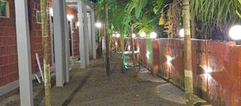 อะ กูล ปาทิล แฟมิลี่ บีช รีสอร์ต