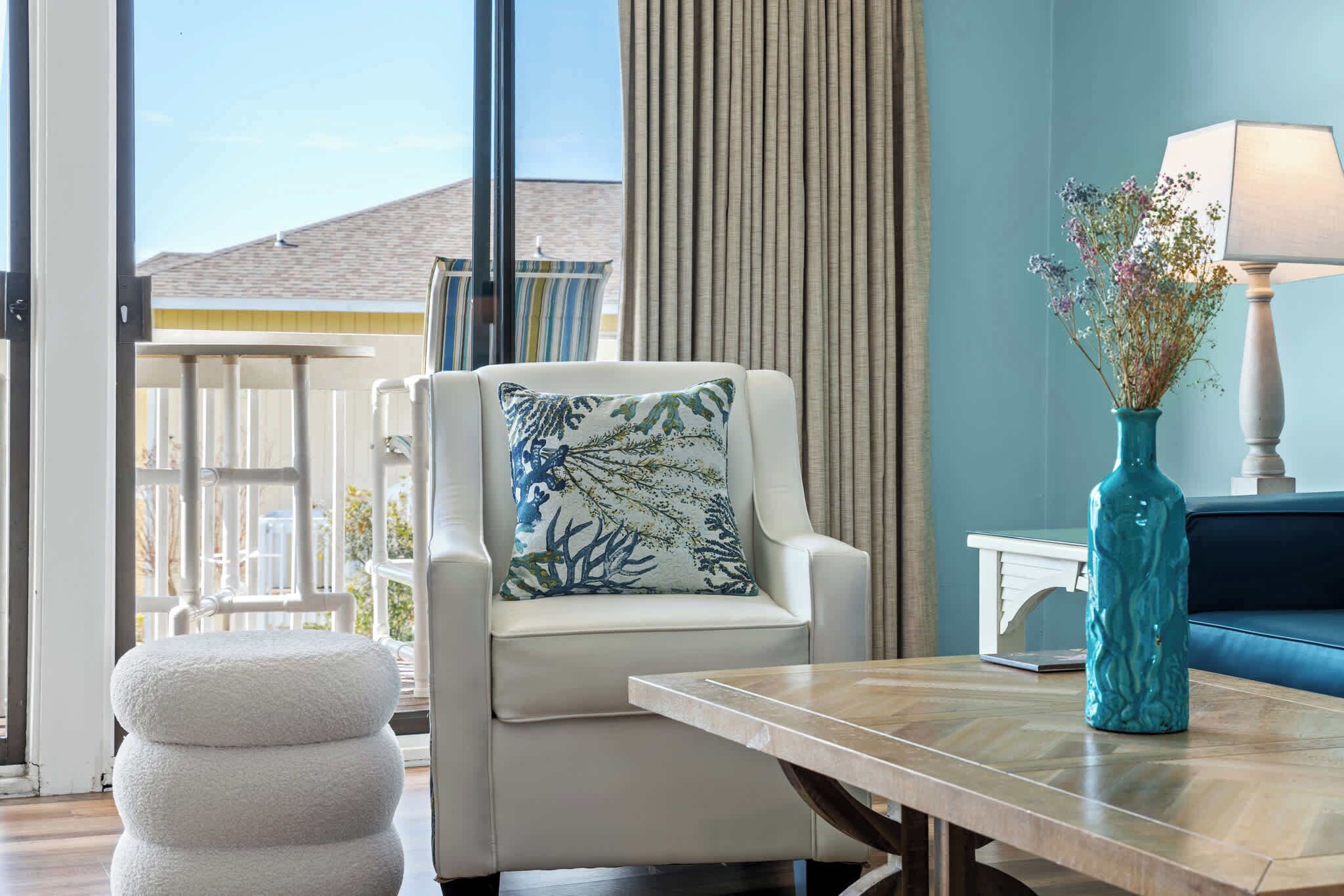 テレビ、書斎 / ワークスペース