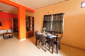 Classic Apartment, 3 Bedrooms, City View | Living area - SBHS Homestay - Garudadri (Tirupati)